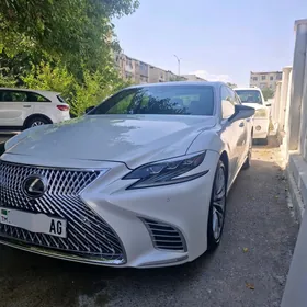 Lexus LS 500 2019