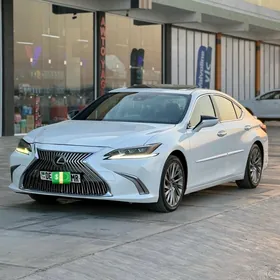 Lexus ES 350 2019