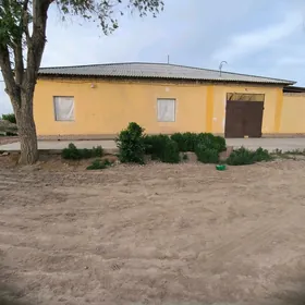 yzmyhsir gala yaninda