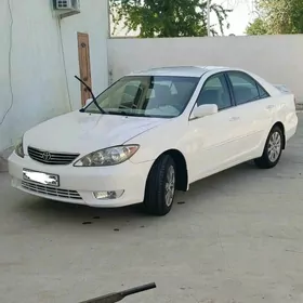 Toyota Camry 2004