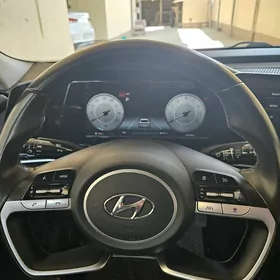 Hyundai Elantra 2021