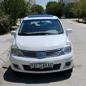 Nissan Versa 2008