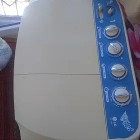 LG