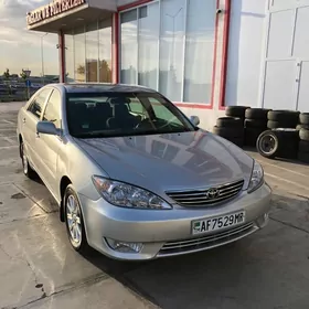 Toyota Camry 2005