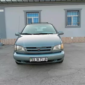 Toyota Sienna 2000