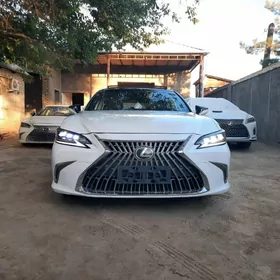 Lexus ES 350 2021