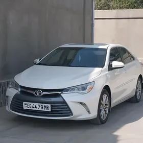 Toyota Camry 2016
