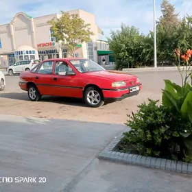 Opel Vectra 1990