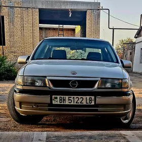 Opel Vectra 1992