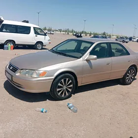 Toyota Camry 2000