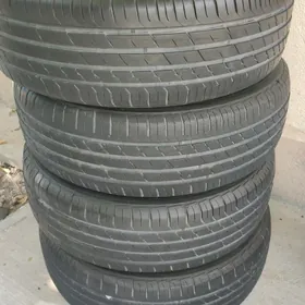 Teker pakryşka