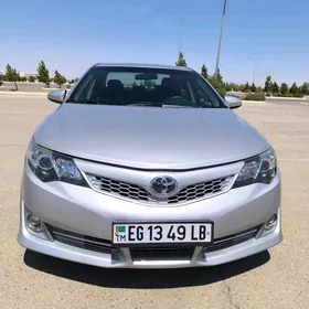 Toyota Camry 2013