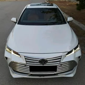 Toyota Avalon 2019
