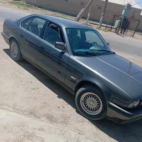 BMW 535 1990