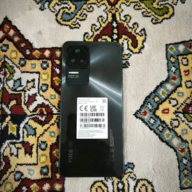 Poco F4