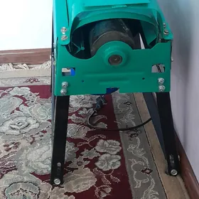Mekge Daneleyan Aparat