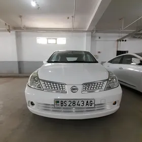 Nissan Tiida 2008