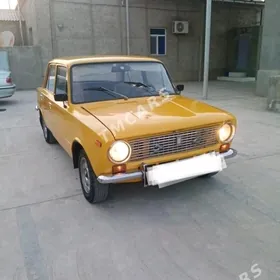 Lada 2104 1980