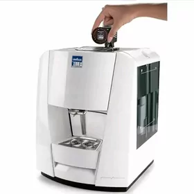 Кофемашина Kofemashin lavazza