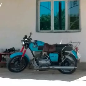Iž Planeta 4 2002