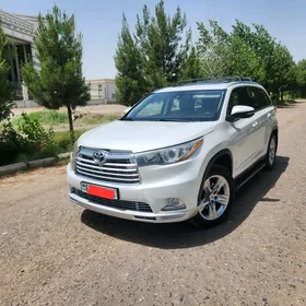 Toyota Highlander 2016