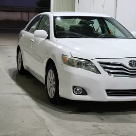 Toyota Camry 2010