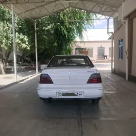 Daewoo Nexia 2001