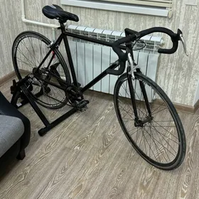 Шоссейный велосипед