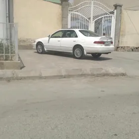 Toyota Camry 1999
