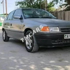 Opel Astra 1993