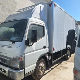 Mitsubishi Canter 2025