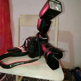 Kanon 7D