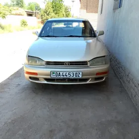Toyota Camry 1993
