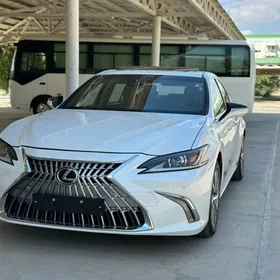Lexus ES 350 2021