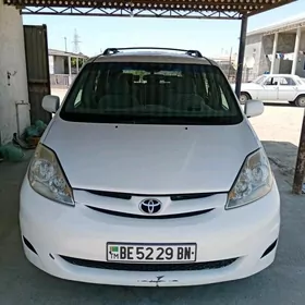 Toyota Sienna 2007