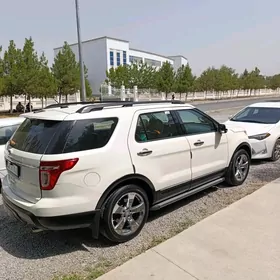 Ford Explorer 2011