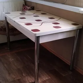 стол для кухни