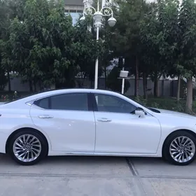 Lexus ES 350 2023