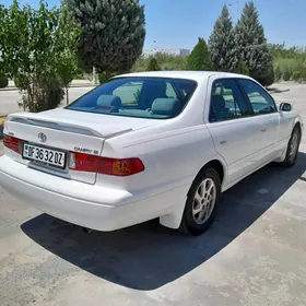 Toyota Camry 2000