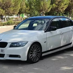 BMW 330 2010