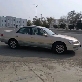 Toyota Camry 1997