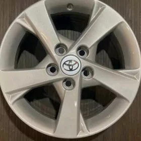 Corolla Exclusive Diska