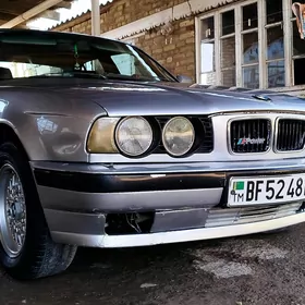 BMW E34 1990
