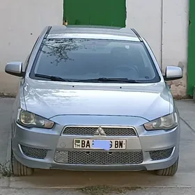 Mitsubishi Lanser 2014