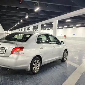 Toyota Yaris 2009