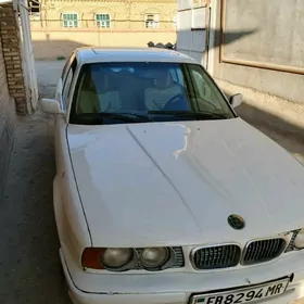 BMW 520 1990