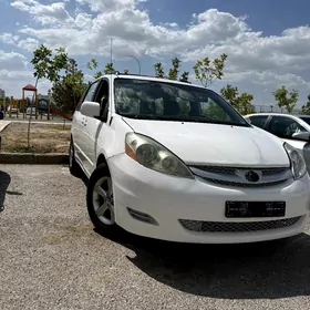 Toyota Sienna 2007