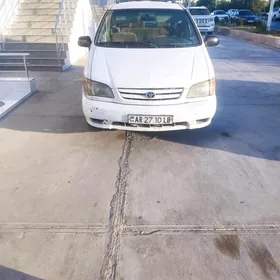 Toyota Sienna 2002