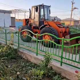 XCMG LW300F 2004