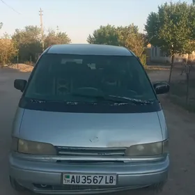 Toyota Previa 1992